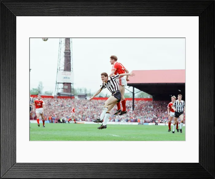 Framed Print : Middlesbrough 1-1 Notts County, League Division Two Play Off 1st Leg match at Ayresome Framed Print : Middlesbrough 1-1 Notts County, League Division Two Play Off 1st Leg match at Ayresome
