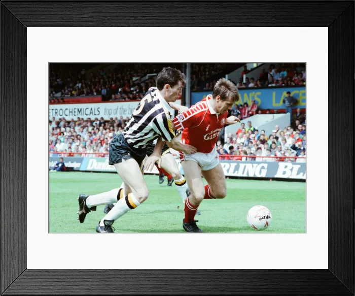 Framed Print : Middlesbrough 1-1 Notts County, League Division Two Play Off 1st Leg match at Ayresome Framed Print : Middlesbrough 1-1 Notts County, League Division Two Play Off 1st Leg match at Ayresome