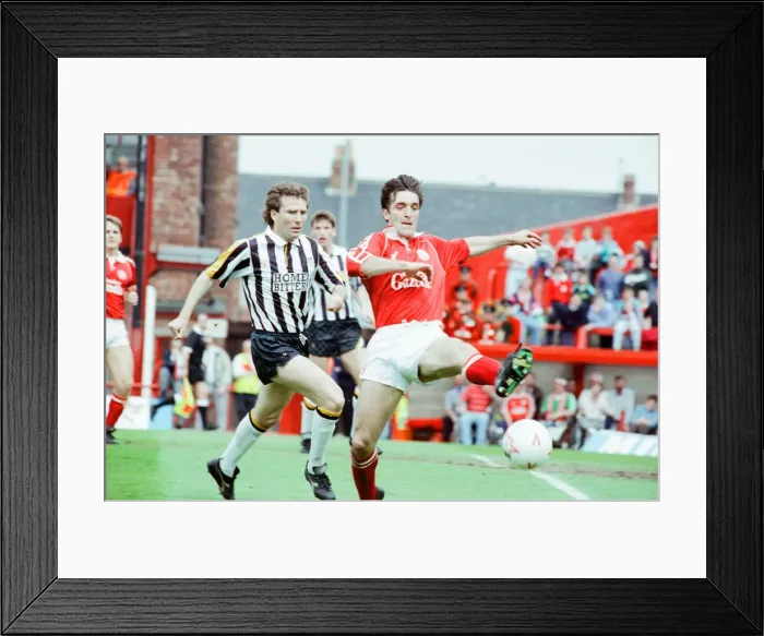 Framed Print : Middlesbrough 1-1 Notts County, League Division Two Play Off 1st Leg match at Ayresome Framed Print : Middlesbrough 1-1 Notts County, League Division Two Play Off 1st Leg match at Ayresome