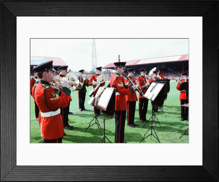Framed Print : Middlesbrough 1-1 Notts County, League Division Two Play Off 1st Leg match at Ayresome Framed Print : Middlesbrough 1-1 Notts County, League Division Two Play Off 1st Leg match at Ayresome