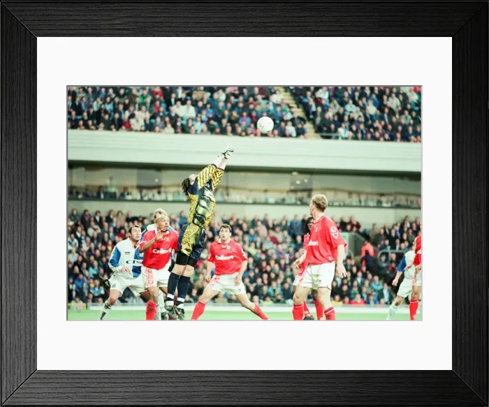 Framed Print : Blackburn Rovers 0-0 Middlesbrough, Premier league match at Ewood Park Framed Print : Blackburn Rovers 0-0 Middlesbrough, Premier league match at Ewood Park