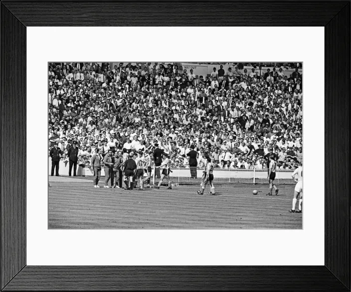 Framed Print : World Cup Quarter Final match at Wembley Stadium. England 1 v Argentina 0