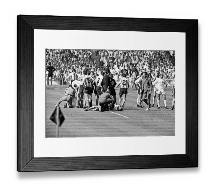 Framed Print : World Cup Quarter Final match at Wembley Stadium. England 1 v Argentina 0 Framed Print : World Cup Quarter Final match at Wembley Stadium. England 1 v Argentina 0