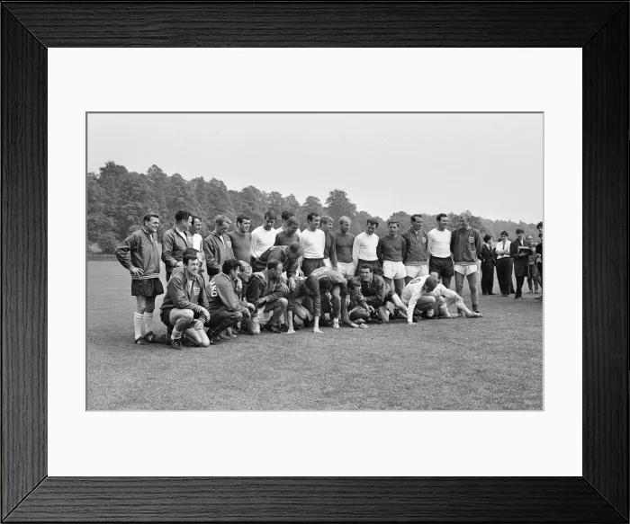 Framed Print : The England national team squad pose at Lilleshall before a training session in Framed Print : The England national team squad pose at Lilleshall before a training session in