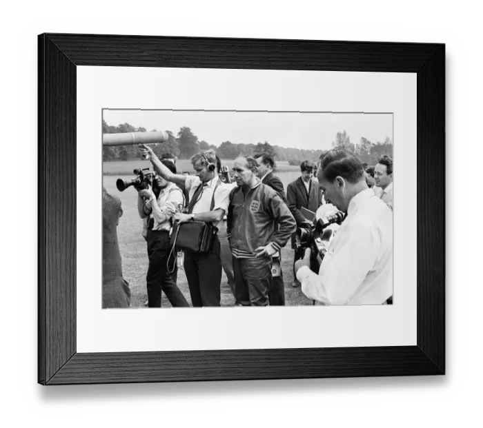 Framed Print : England World Cup squad at Lilleshall ahead of the tournament Framed Print : England World Cup squad at Lilleshall ahead of the tournament