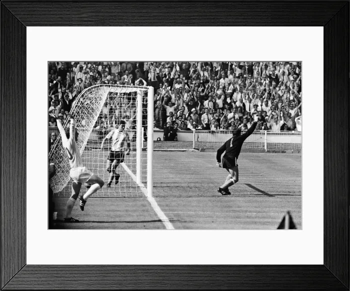 Framed Print : World Cup Quarter Final match at Wembley Stadium. England 1 v Argentina 0 Framed Print : World Cup Quarter Final match at Wembley Stadium. England 1 v Argentina 0