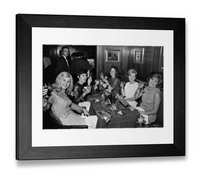 Framed Print : World Cup banquet held at the Royal Garden Hotel in Kensington