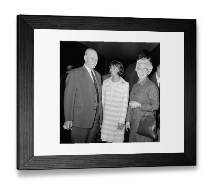Framed Print : Robert and Cissie Charlton, parents of England team brothers Jackie and Bobby Charlton Framed Print : Robert and Cissie Charlton, parents of England team brothers Jackie and Bobby Charlton