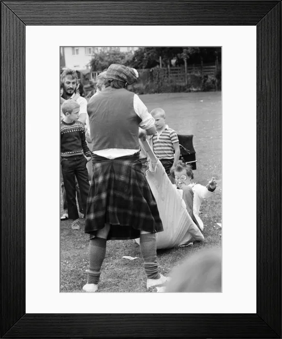 Framed Print : Fete Geoffrey Field Junior School, Exbourne Rd, Reading, West Berkshire, June 1985 Framed Print : Fete Geoffrey Field Junior School, Exbourne Rd, Reading, West Berkshire, June 1985