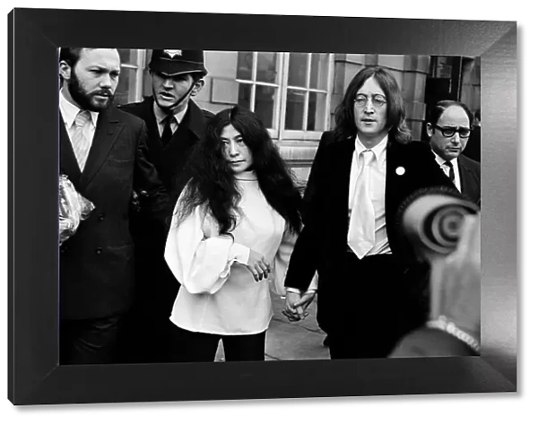 John Lennon and Yoko Ono at Marylebone Magistrates Court