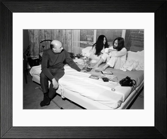 Framed Print : John Lennon and his wife Yoko Ono stage a bed in on their honeymoon Framed Print : John Lennon and his wife Yoko Ono stage a bed in on their honeymoon