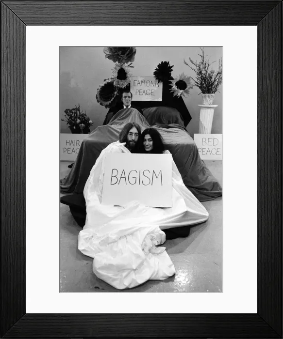 Framed Print : John Lennon and Yoko Ono appear on Thames Televisions Today Framed Print : John Lennon and Yoko Ono appear on Thames Televisions Today