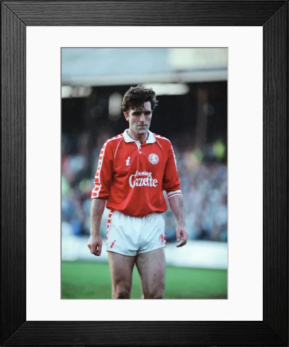 Framed Print : Notts County 1-0 Middlesbrough, League Division Two Play Off 2nd Leg match at Meadow Lane Framed Print : Notts County 1-0 Middlesbrough, League Division Two Play Off 2nd Leg match at Meadow Lane