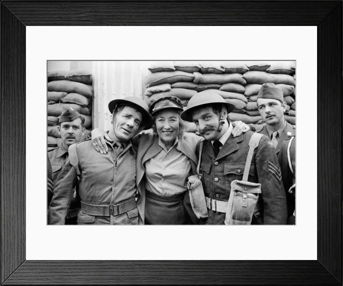 Framed Print : Dame Vera Lynn will appear at the Lyceum in Stage Door Canteen Framed Print : Dame Vera Lynn will appear at the Lyceum in Stage Door Canteen