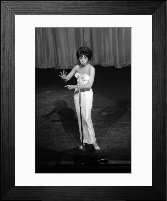Framed Print : Rehearsals for the Royal Variety Performance. Shirley Bassey. 6th November 1961 Framed Print : Rehearsals for the Royal Variety Performance. Shirley Bassey. 6th November 1961
