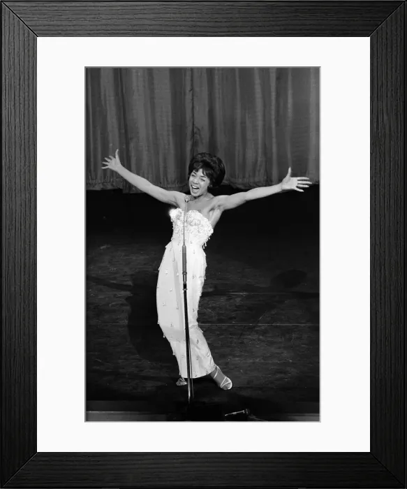 Framed Print : Rehearsals for the Royal Variety Performance. Shirley Bassey. 6th November 1961