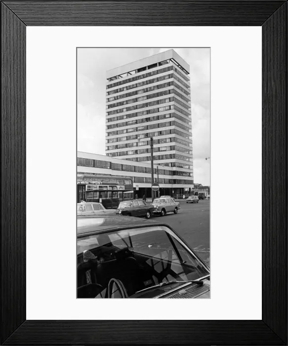 Framed Print : Western Tower, Station Hill, Reading, Circa 1970 Framed Print : Western Tower, Station Hill, Reading, Circa 1970