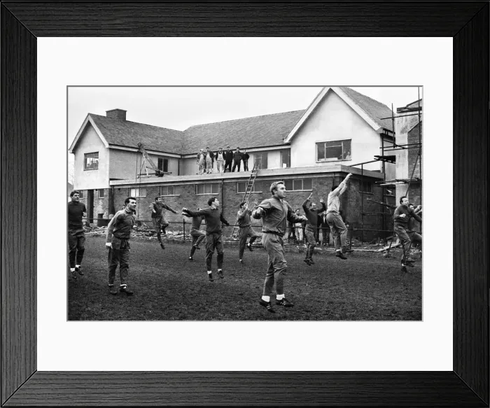 Framed Print : England football team training session at Bellefield training complex in Liverpool ahead Framed Print : England football team training session at Bellefield training complex in Liverpool ahead