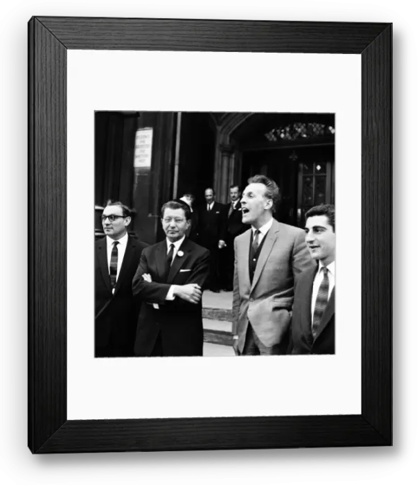 Framed Print : Television presenter Bruce Forsyth outside the High Court after coming to an agreement Framed Print : Television presenter Bruce Forsyth outside the High Court after coming to an agreement