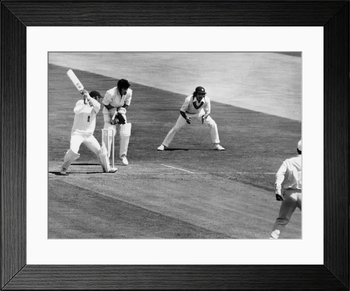 Framed Print : England v India 3rd Test 1st innings at Edgbaston. (Picture Framed Print : England v India 3rd Test 1st innings at Edgbaston. (Picture