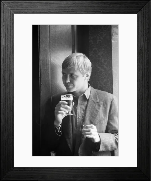 Framed Print : Jon Voight, actor and star of new release, Midnight Cowboy Framed Print : Jon Voight, actor and star of new release, Midnight Cowboy