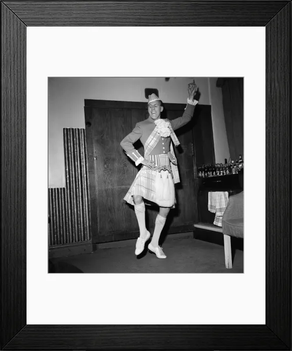 Framed Print : Bruce Forsyth in Scottish costume which he appears in during a new Palladium show Framed Print : Bruce Forsyth in Scottish costume which he appears in during a new Palladium show