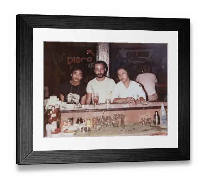 Framed Print : Bernie Fineman, from north London once worked as a mechanic for the notorious east end Framed Print : Bernie Fineman, from north London once worked as a mechanic for the notorious east end