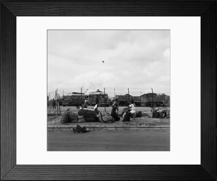 Framed Print : A series of pictures on the conflict in Palestine. Circa 1948 Framed Print : A series of pictures on the conflict in Palestine. Circa 1948