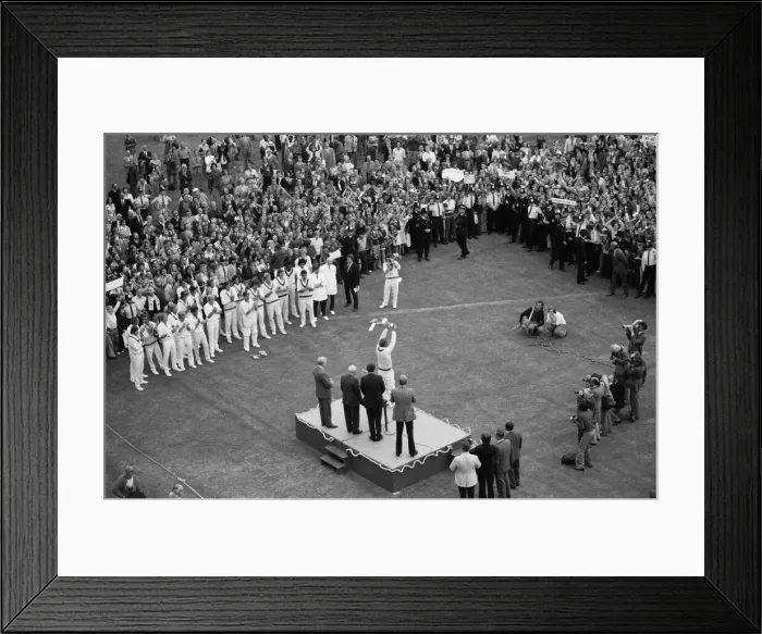 Framed Print : Gillette Cup Final: Middlesex v Lancashire at Lord s Framed Print : Gillette Cup Final: Middlesex v Lancashire at Lord s