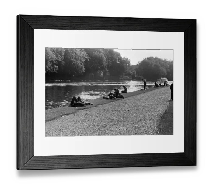 Framed Print : Reading Pop festival. Berkshire, August 1975