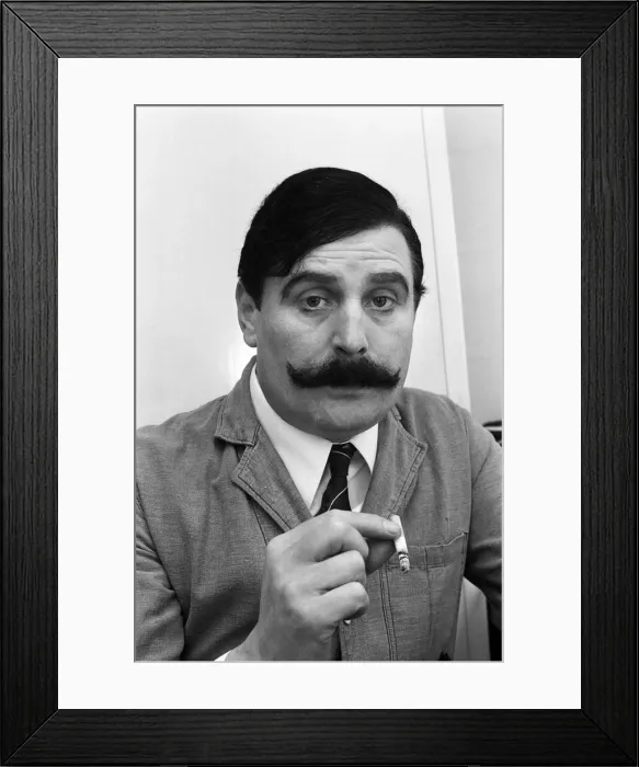 Framed Print : Actor Terence Rigby in character at the Birmingham Repertory Theatre. 11th May 1977