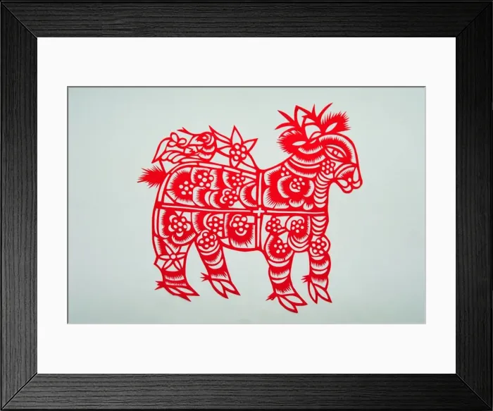 Framed Print : Ling Liu who is an expert in the art of Chinese Paper Cuts 11th January 1996 Framed Print : Ling Liu who is an expert in the art of Chinese Paper Cuts 11th January 1996