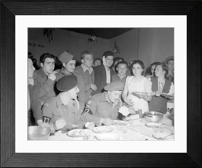 Framed Print : Soldiers of the Fledgling Israeli Army 1949 MSI
