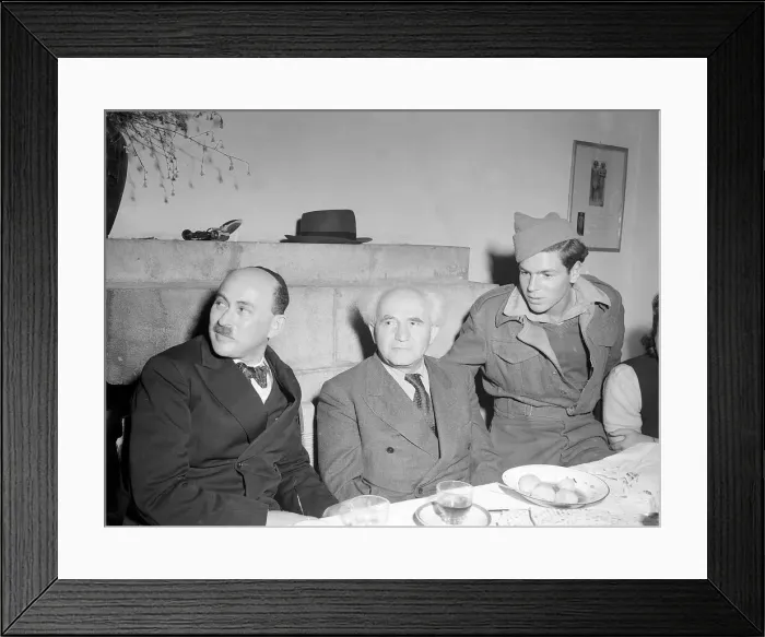 Framed Print : David Ben Gurion Founder of Modern Israel with two unnamed men 1946 / 7 Framed Print : David Ben Gurion Founder of Modern Israel with two unnamed men 1946 / 7