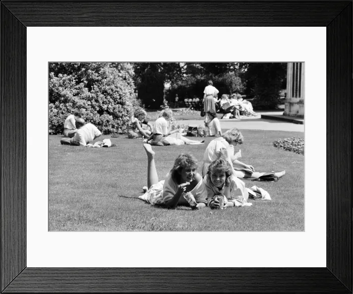 Framed Print : Summer Pics, Forbury Gardens, Public Park, Reading, Berkshire, June 1985 Framed Print : Summer Pics, Forbury Gardens, Public Park, Reading, Berkshire, June 1985