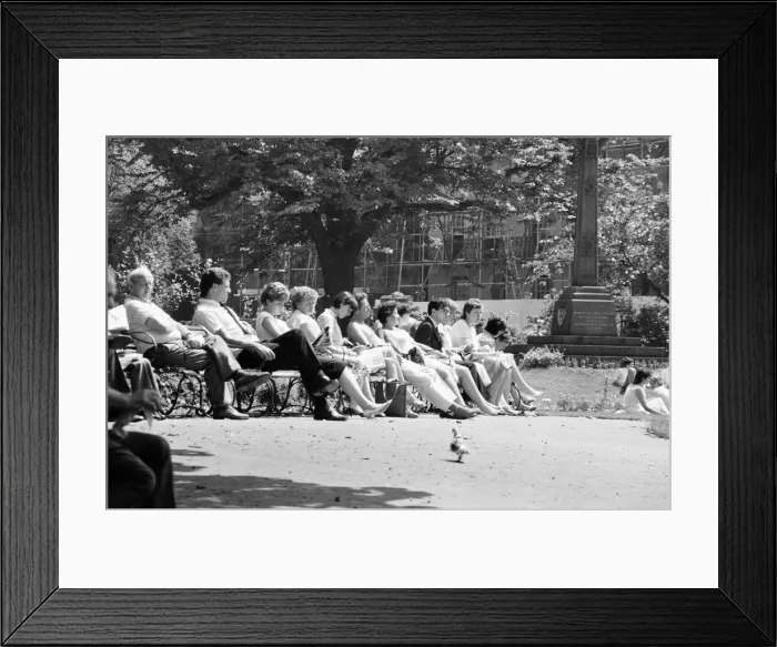 Framed Print : Summer Pics, Forbury Gardens, Public Park, Reading, Berkshire, June 1985 Framed Print : Summer Pics, Forbury Gardens, Public Park, Reading, Berkshire, June 1985