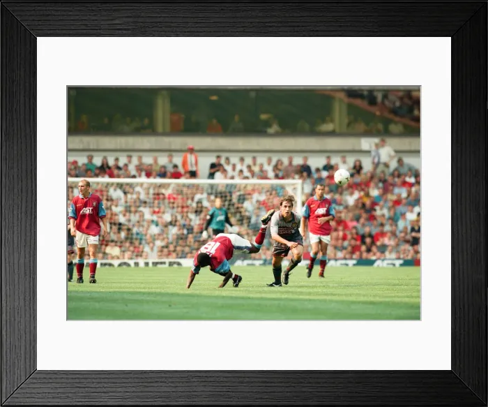 Framed Print : Aston Villa 3 -1 Manchester United Premiership match held at Villa Park. Gary Neville