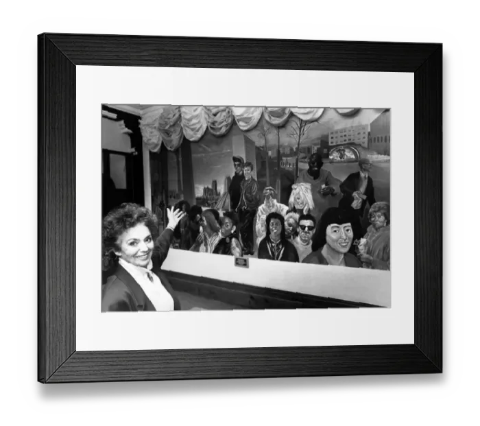 Framed Print : Actress Sue Johnston at the Myrtle Street City College to unveil a large mural in