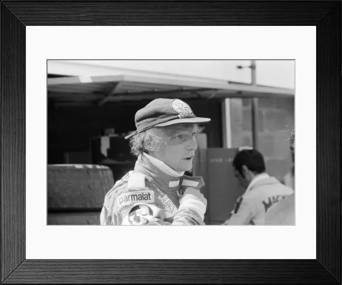 Framed Print : Motor Racing at Silverstone. The world top racing drivers have their last practice runs Framed Print : Motor Racing at Silverstone. The world top racing drivers have their last practice runs