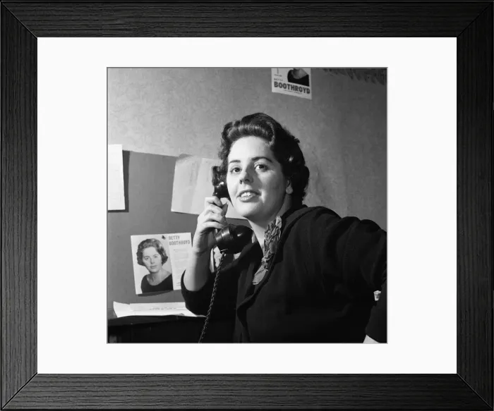Framed Print : Betty Boothroyd canvassing. 25th November 1957 Framed Print : Betty Boothroyd canvassing. 25th November 1957
