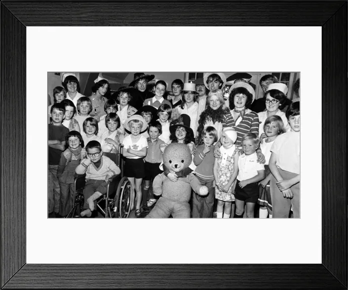 Framed Print : Royal Hospital for Sick Children, Yorkhill, Glasgow, Scotland, 2nd September 1979 Framed Print : Royal Hospital for Sick Children, Yorkhill, Glasgow, Scotland, 2nd September 1979