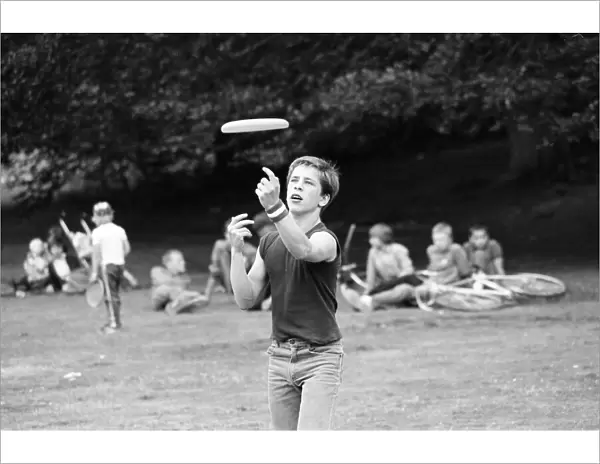 Bracknell Frisbee Festival, Berkshire, June 1980