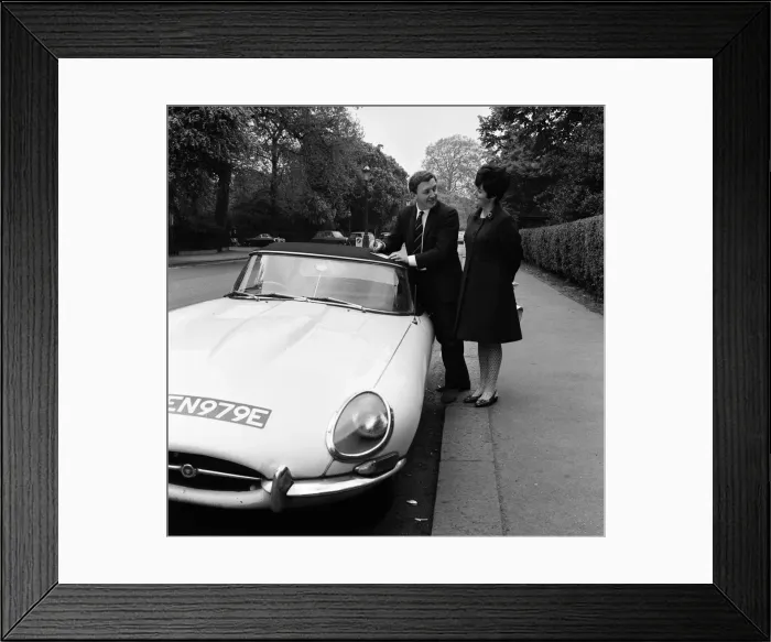 Framed Print : MP Betty Boothroyd canvassing. 23rd May 1968 Framed Print : MP Betty Boothroyd canvassing. 23rd May 1968