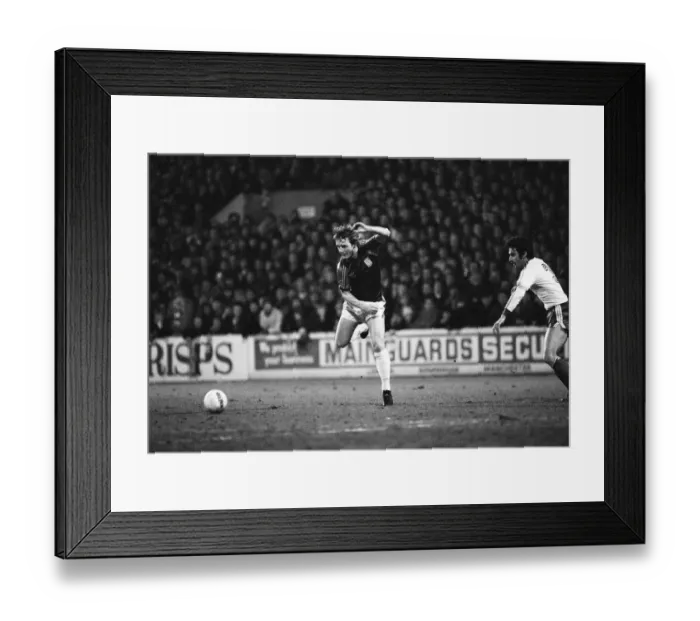 Framed Print : West Ham 1-4 Dinamo, Tbilisi, European Cup Winners Cup, Quarter final 1st Leg Framed Print : West Ham 1-4 Dinamo, Tbilisi, European Cup Winners Cup, Quarter final 1st Leg
