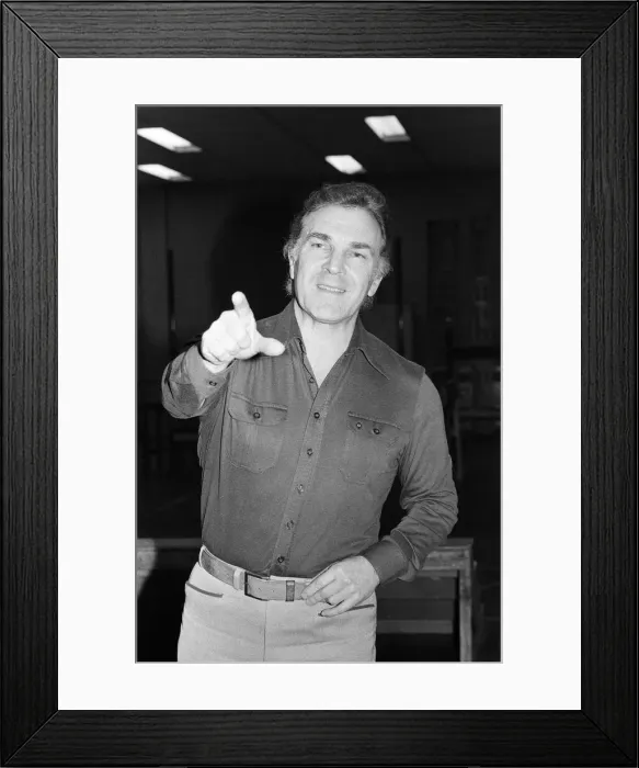 Framed Print : Ernest Maxin at rehearsals for Lennie and Jerrys BBC1 Christmas Special