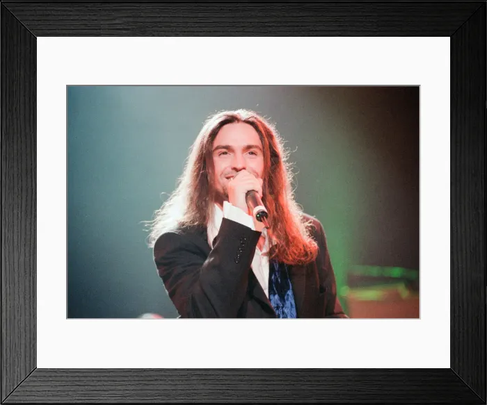 Framed Print : Wet Wet Wet, music group, in concert, NEC, Birmingham, 29th June 1994 Framed Print : Wet Wet Wet, music group, in concert, NEC, Birmingham, 29th June 1994