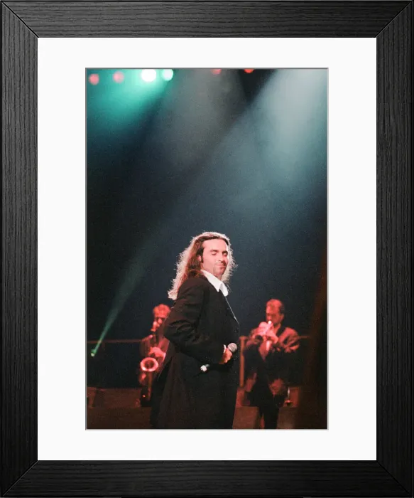 Framed Print : Wet Wet Wet, music group, in concert, NEC, Birmingham, 29th June 1994 Framed Print : Wet Wet Wet, music group, in concert, NEC, Birmingham, 29th June 1994