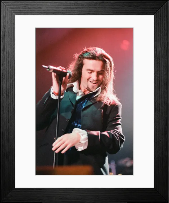 Framed Print : Wet Wet Wet, music group, in concert, NEC, Birmingham, 29th June 1994 Framed Print : Wet Wet Wet, music group, in concert, NEC, Birmingham, 29th June 1994
