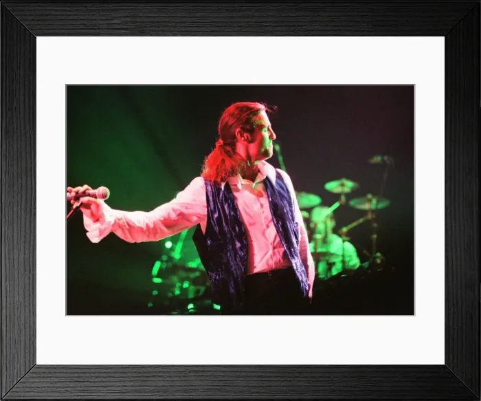 Framed Print : Wet Wet Wet, music group, in concert, NEC, Birmingham, 29th June 1994 Framed Print : Wet Wet Wet, music group, in concert, NEC, Birmingham, 29th June 1994