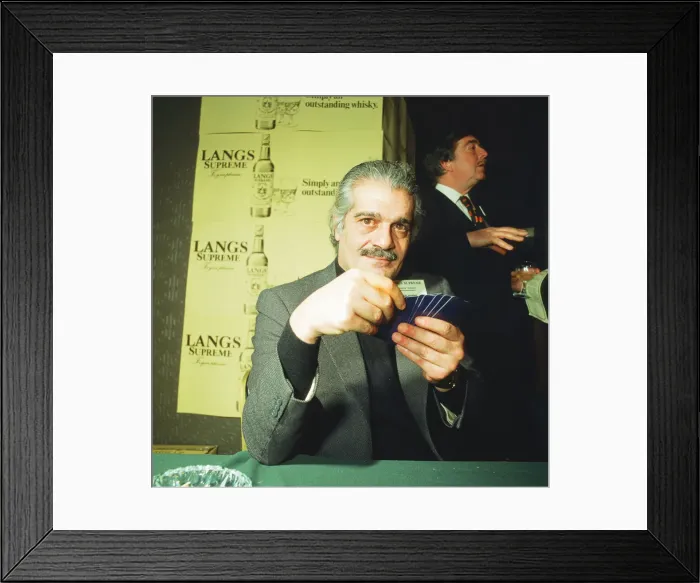 Framed Print : Omar Sharif, actor and professional bridge player, taking part in the Langs Supreme